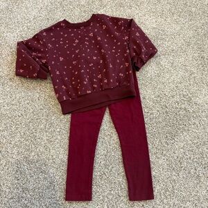 Old Navy size 4t Burgundy Floral Sweatshirt and Leggings Set